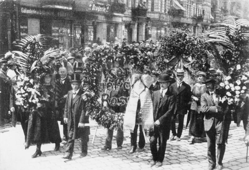Beisetzung von Rosa Luxemburg